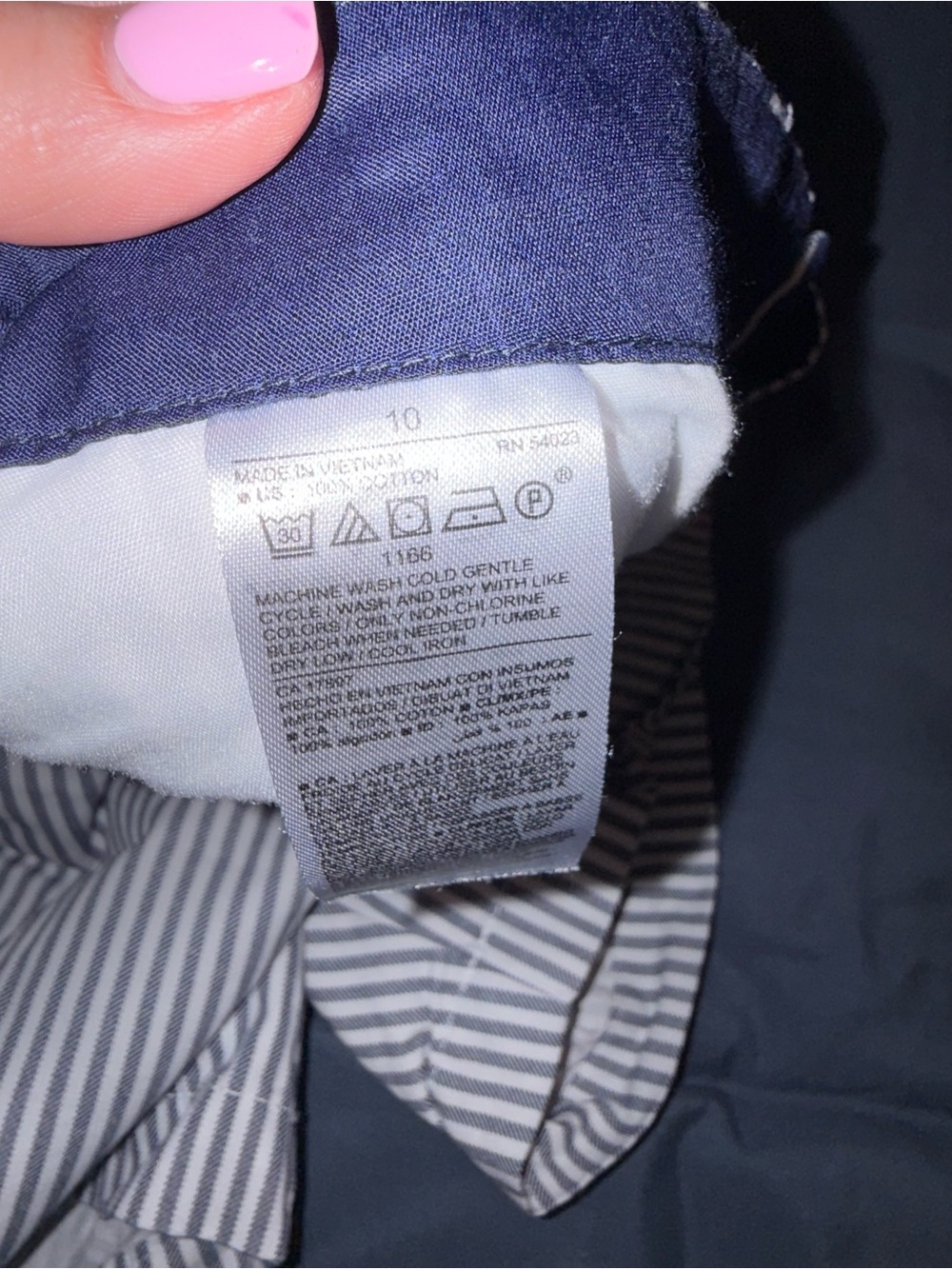 Old Navy Everyday Shorts | Blue & White Striped | Women’s 10 - Picture 7 of 7